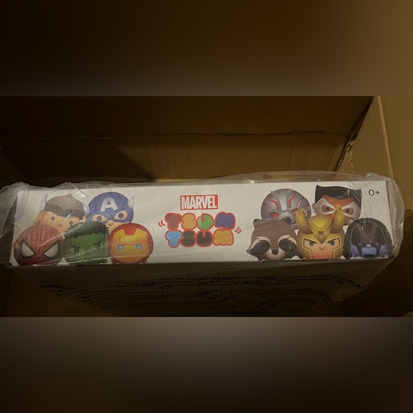 Marvel Tsum Tsum Plush Set - Picture 3 of 6